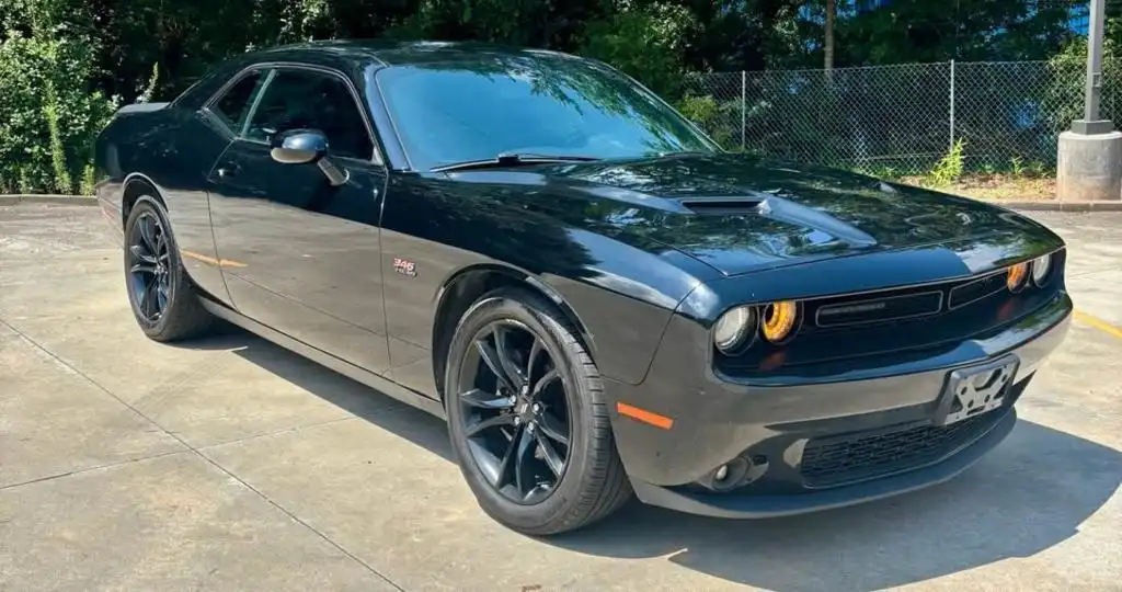 2018 Dodge Challenger R/T's photo