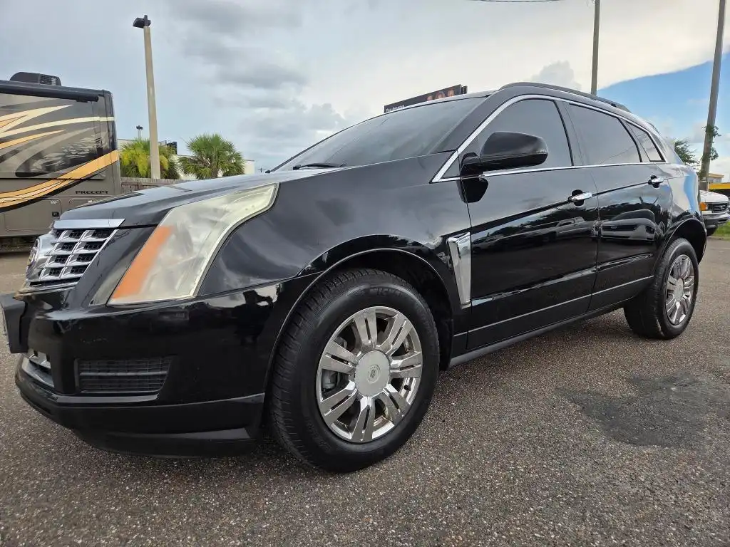 2016 Cadillac SRX FWD's photo