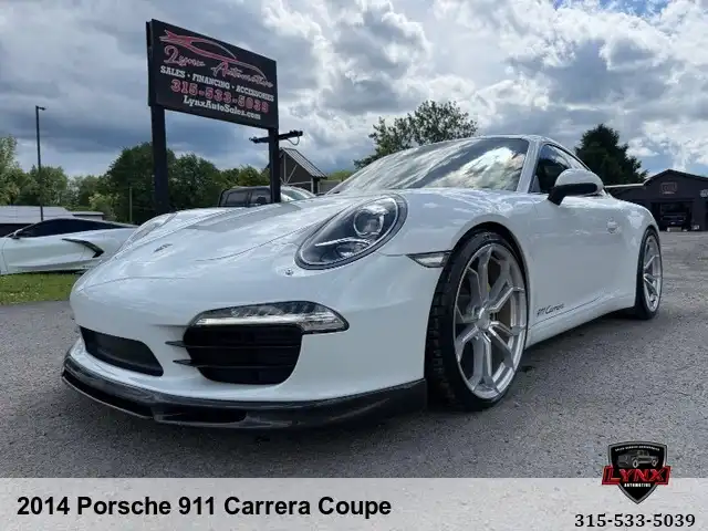 2014 Porsche 911 Carrera 4 Coupe's photo