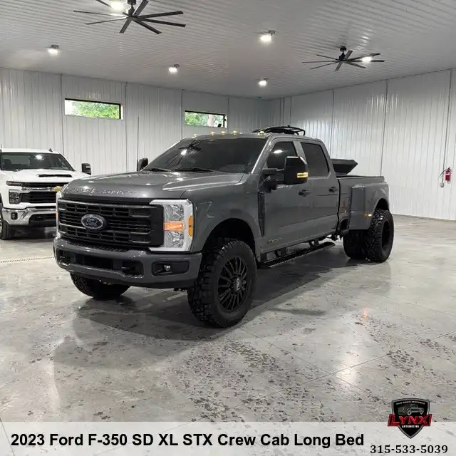 2023 Ford F-350 XL 4x4 Crew Cab 8' Box DRW's photo