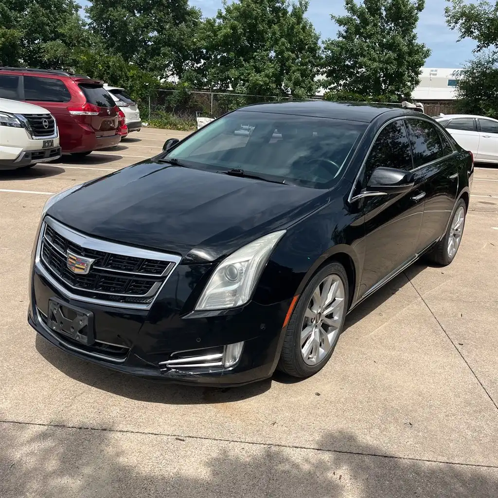 2016 Cadillac XTS 3.6L FWD Luxury Collection's photo