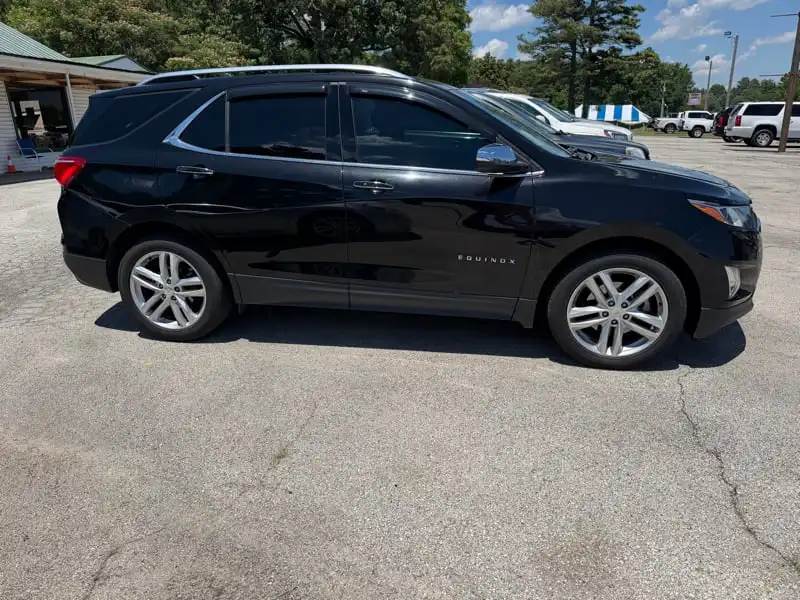 2020 Chevrolet Equinox Premier 2.0T's photo