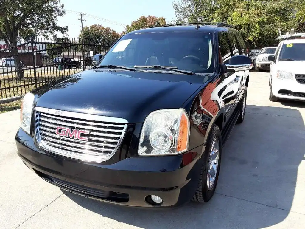 2012 GMC Yukon 2WD SLT's photo