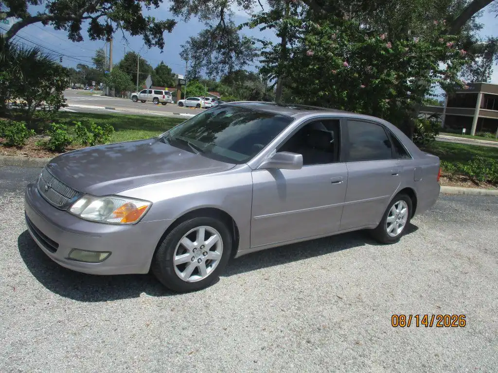 2001 Toyota Avalon XL Bench's photo