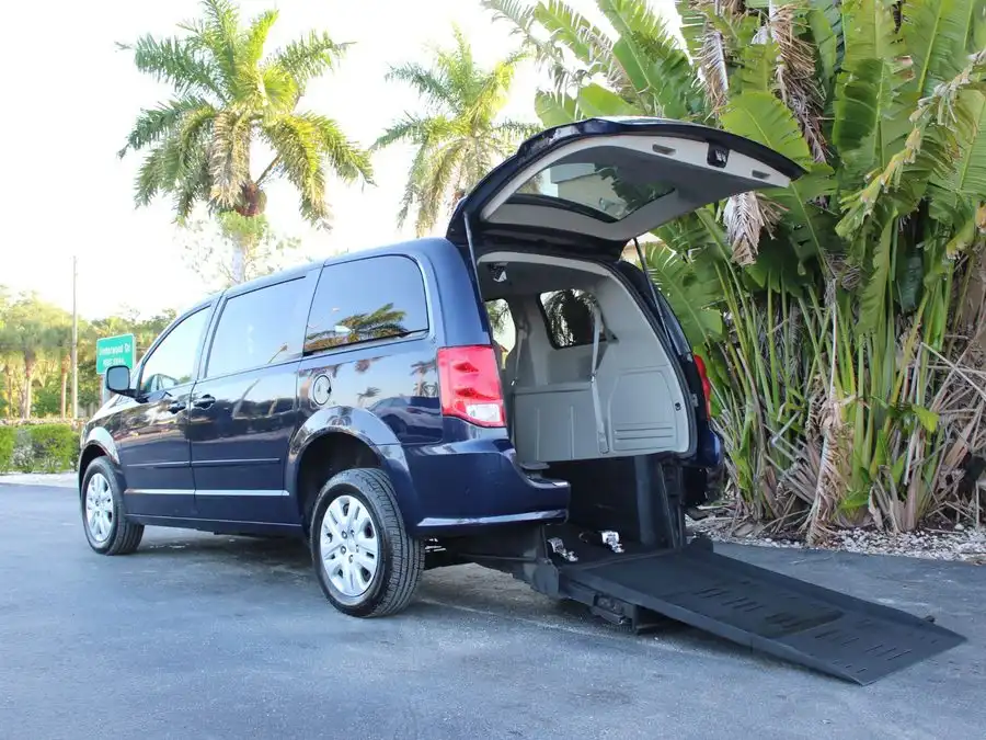 2014 Dodge Grand Caravan SE's photo