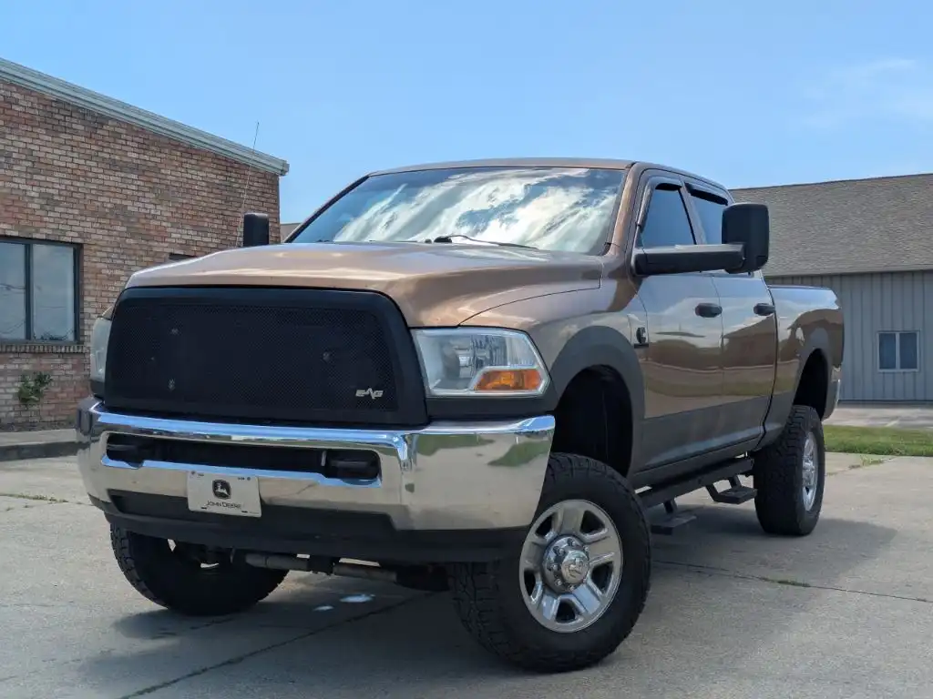 2012 RAM 2500 ST 4X4 Crew Cab SWB's photo
