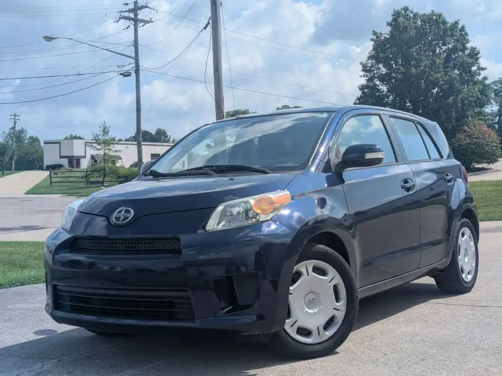 2008 Scion xD AT's photo