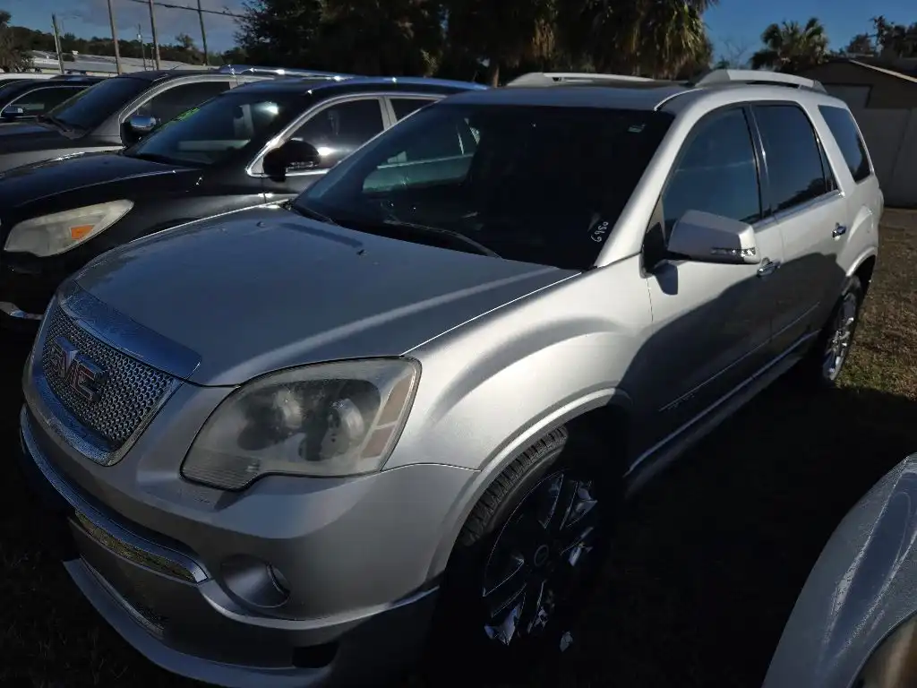 2011 GMC Acadia AWD Denali's photo