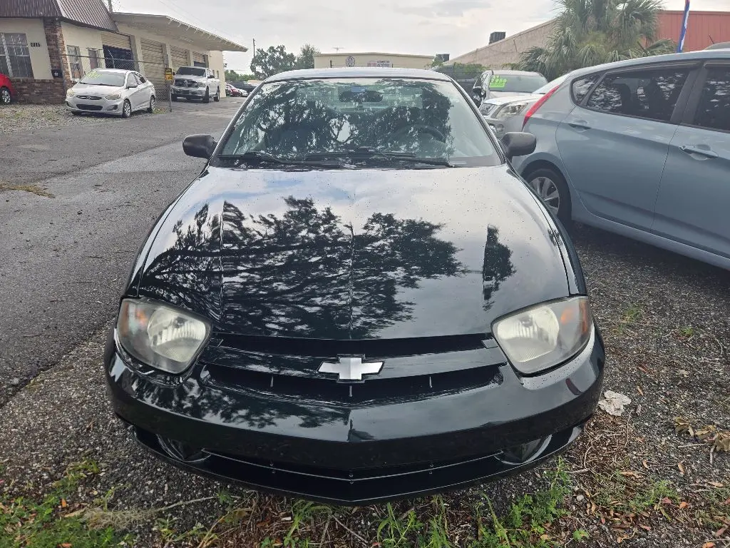 2003 Chevrolet Cavalier Base photo 3