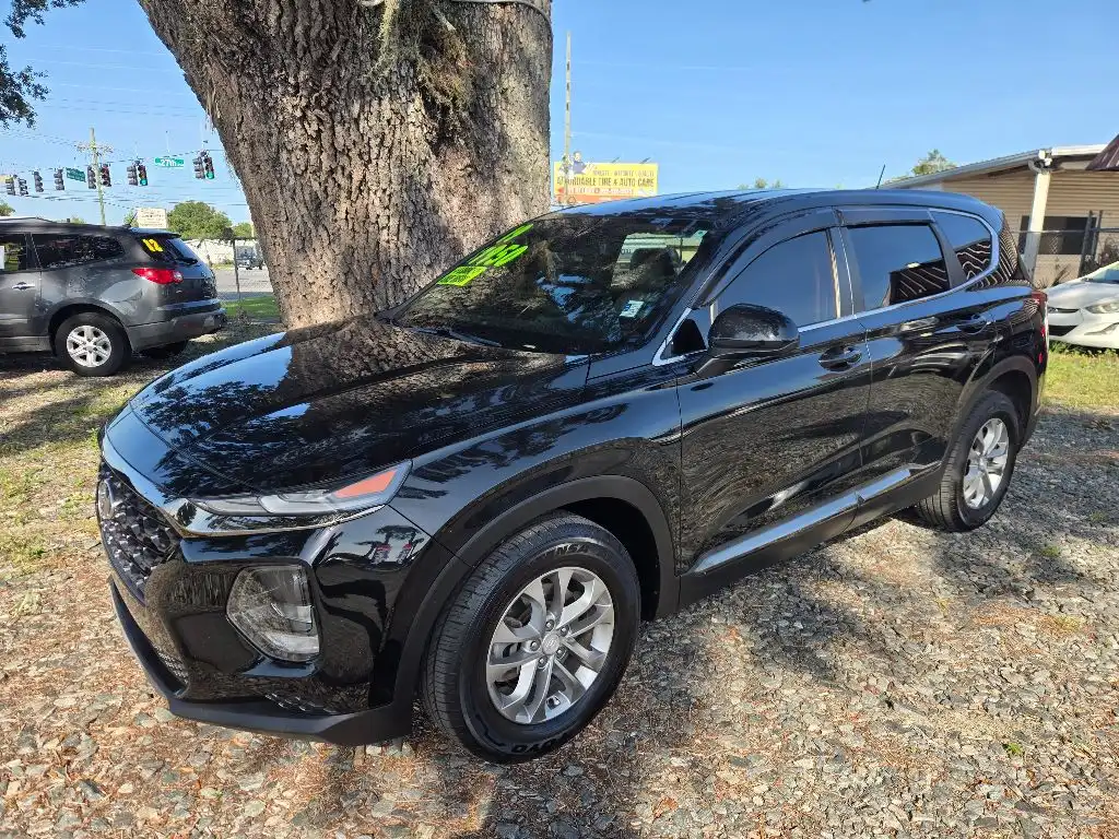 2019 Hyundai Santa Fe 2.4 SE's photo