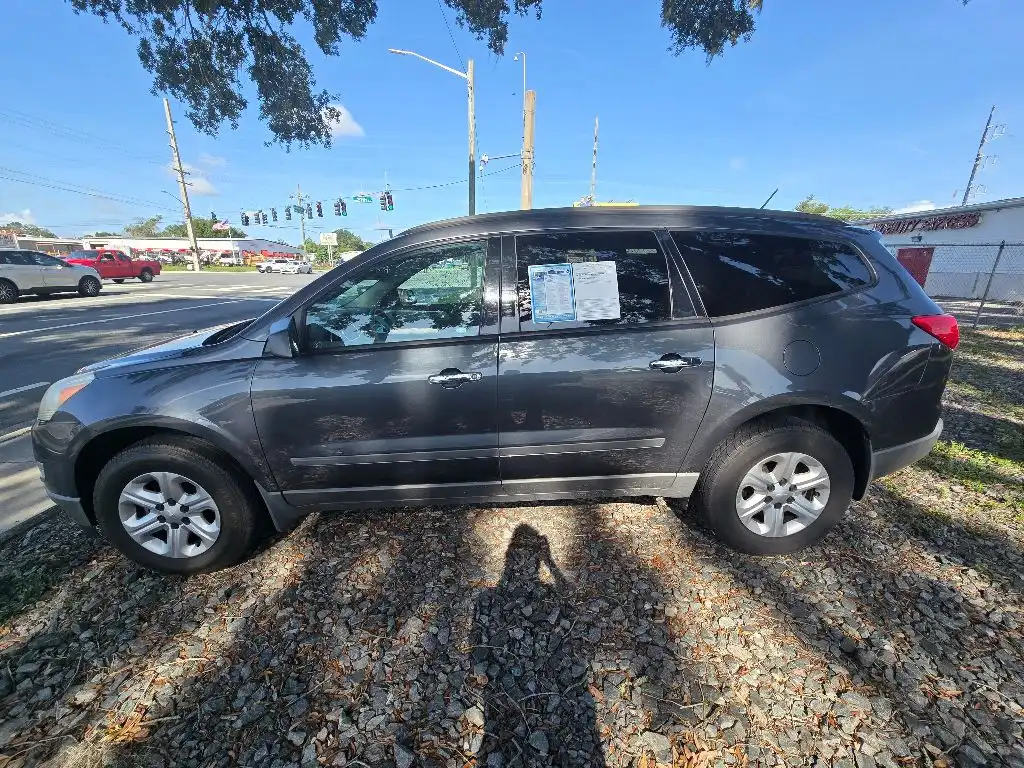 2012 Chevrolet Traverse LS FWD's photo