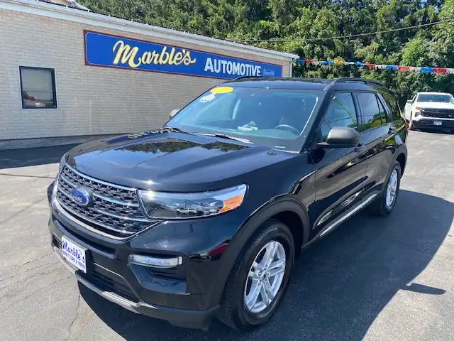 2024 Ford Explorer XLT 4WD's photo
