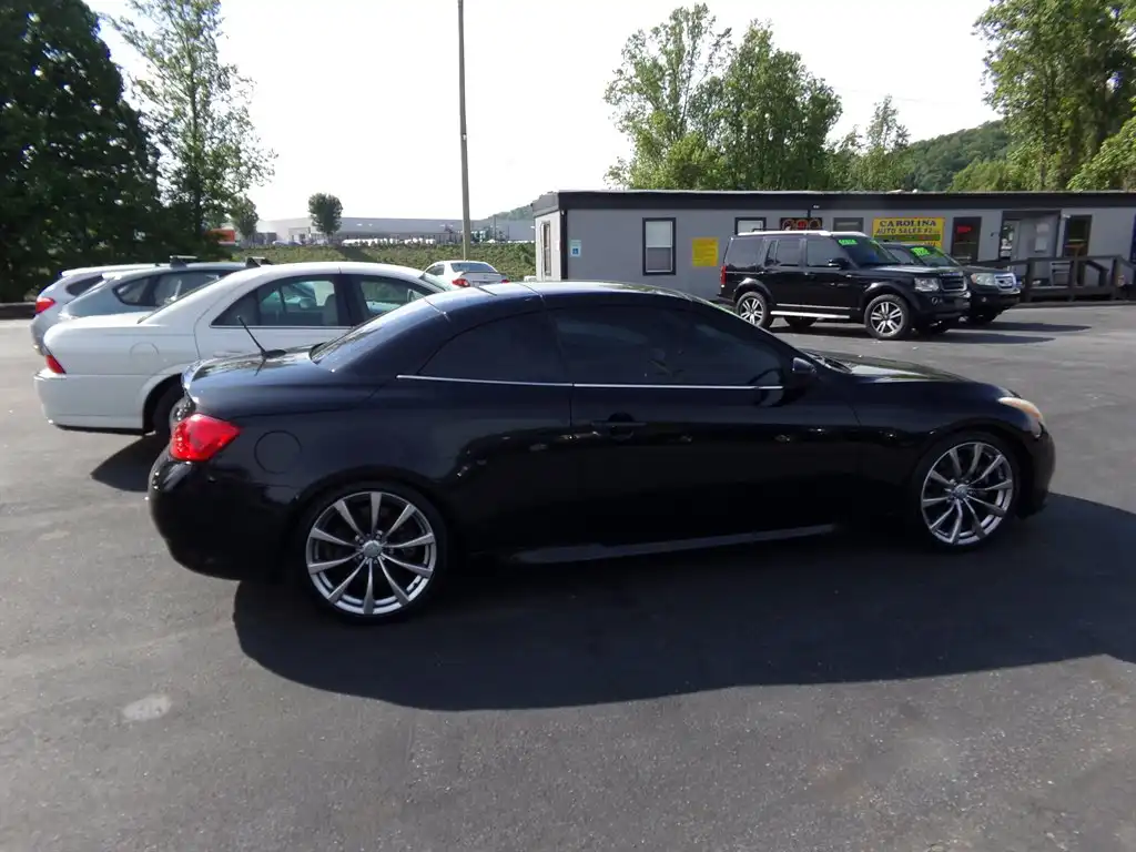 2009 INFINITI G's photo