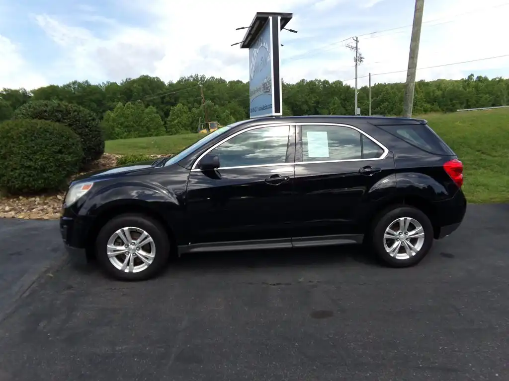 2015 Chevrolet Equinox LS's photo