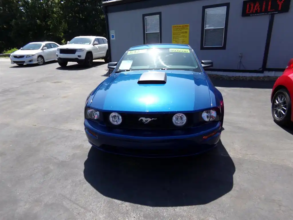 2007 Ford Mustang GT Deluxe's photo