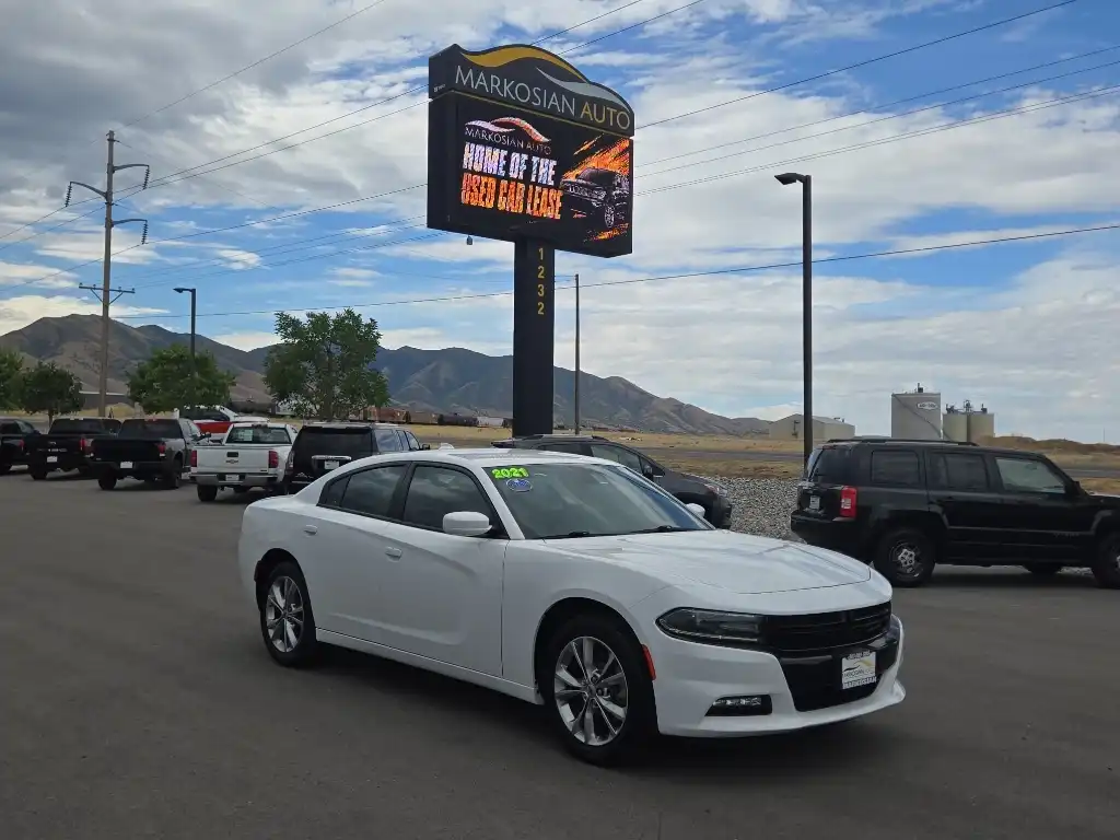 2021 Dodge Charger SXT AWD's photo