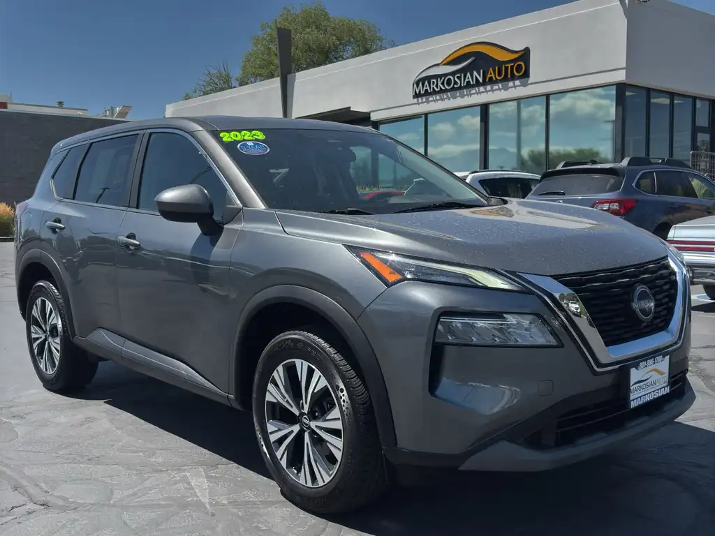 2023 Nissan Rogue SV AWD's photo
