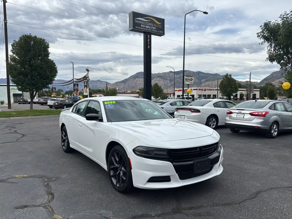 2022 Dodge Charger SXT's photo