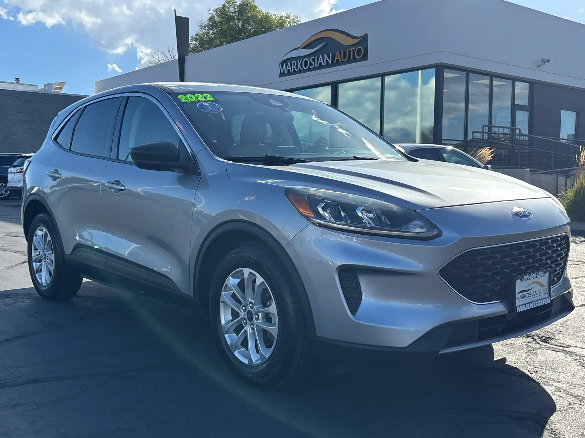 2022 Ford Escape Hybrid Sport FWD SE's photo