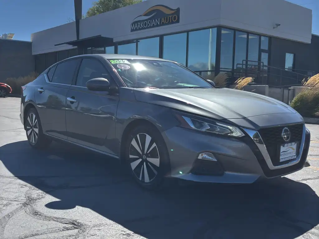 2022 Nissan Altima 2.5 SV's photo