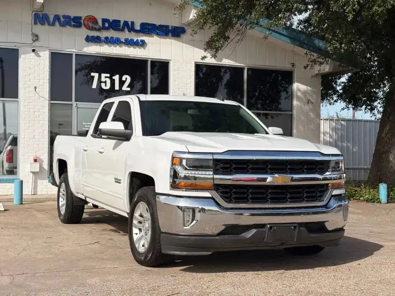 2019 Chevrolet Silverado 1500 LT Double Cab Std Box's photo