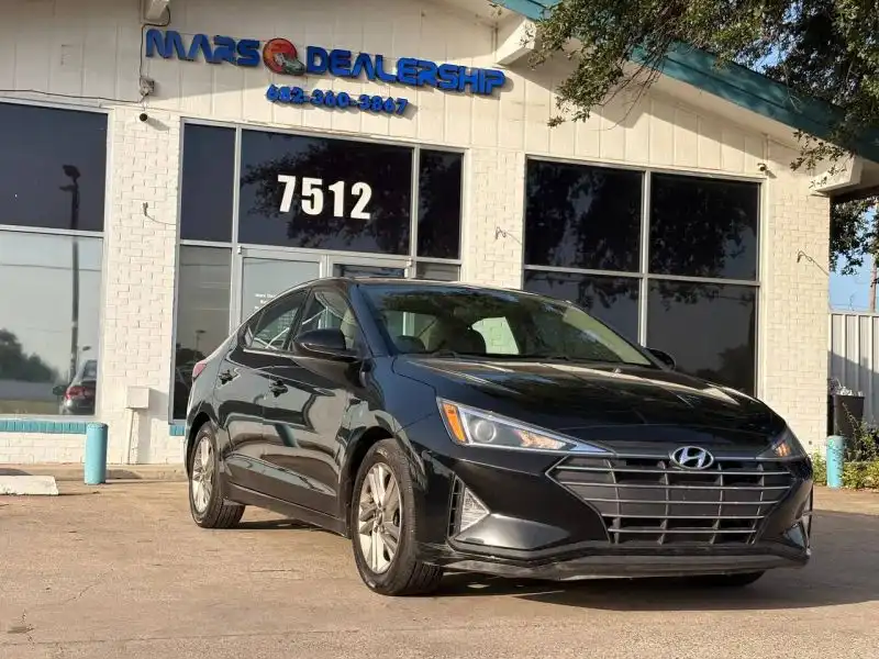 2019 Hyundai Elantra 2.0 SEL A/T SULEV's photo