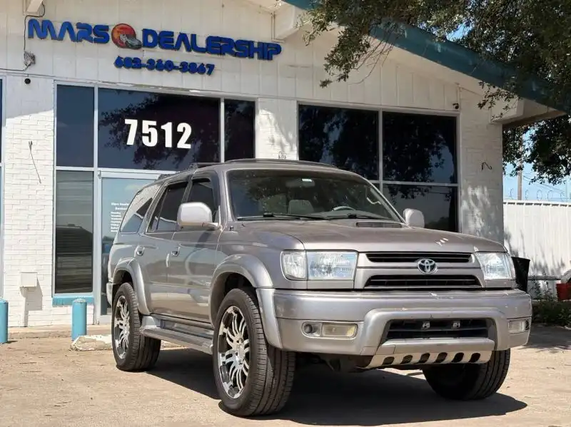 2002 Toyota 4Runner SR5's photo