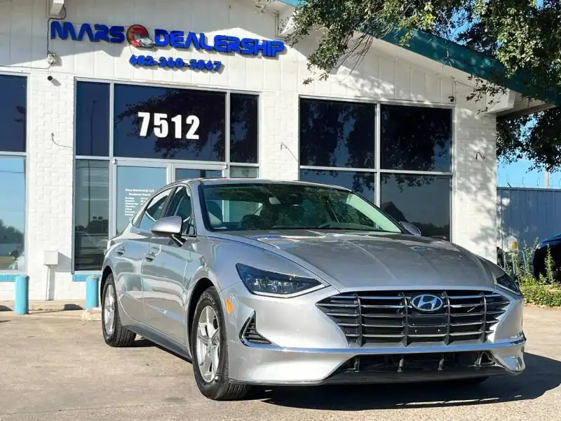 2021 Hyundai Sonata SE's photo