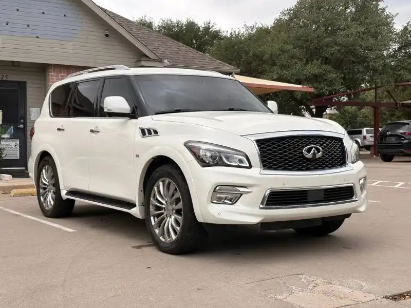 2015 INFINITI QX80 AWD's photo