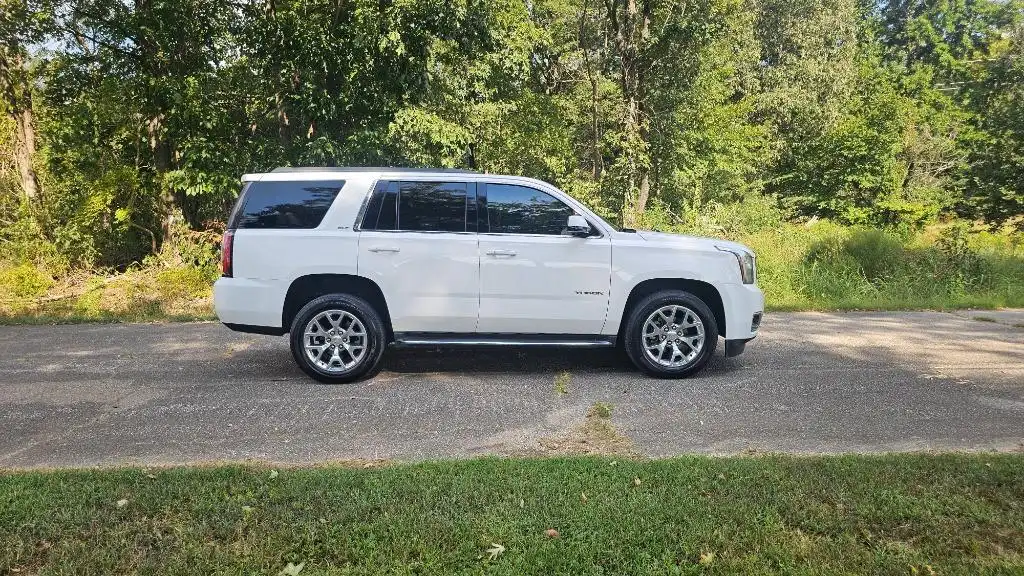 2017 GMC Yukon SLT 2WD's photo