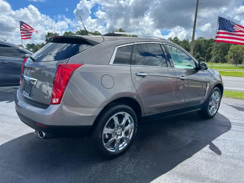 2012 Cadillac SRX Performance FWD Collection photo 3