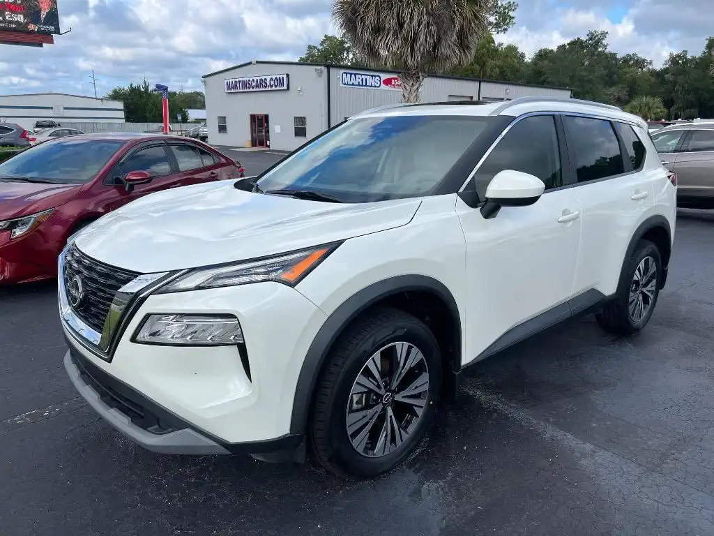 2023 Nissan Rogue SV FWD's photo