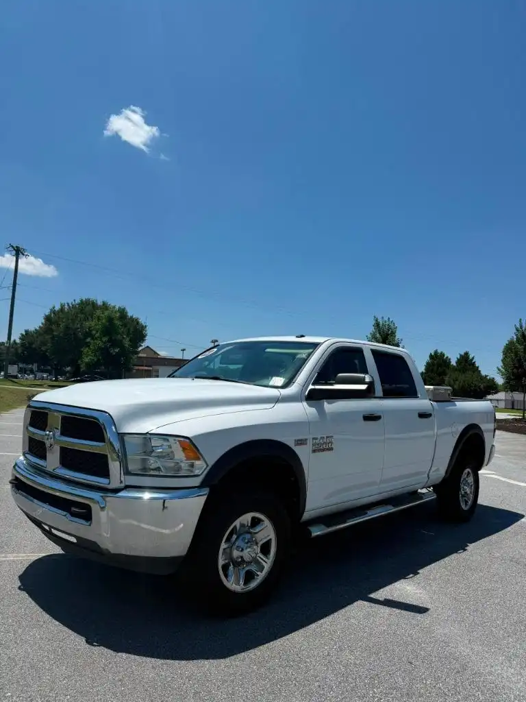 2015 RAM 2500 Tradesman 4X4 Crew Cab SWB's photo