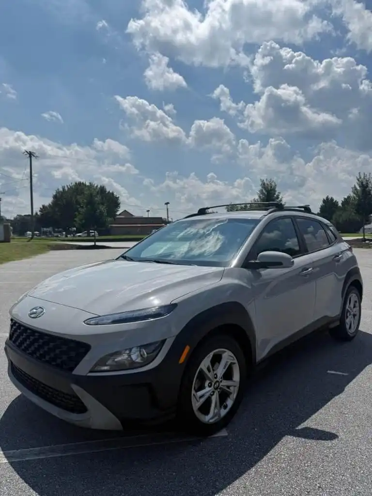 2023 Hyundai Kona SEL Auto's photo