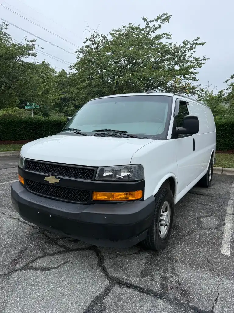 2021 Chevrolet Express 2500 Work Van HD's photo