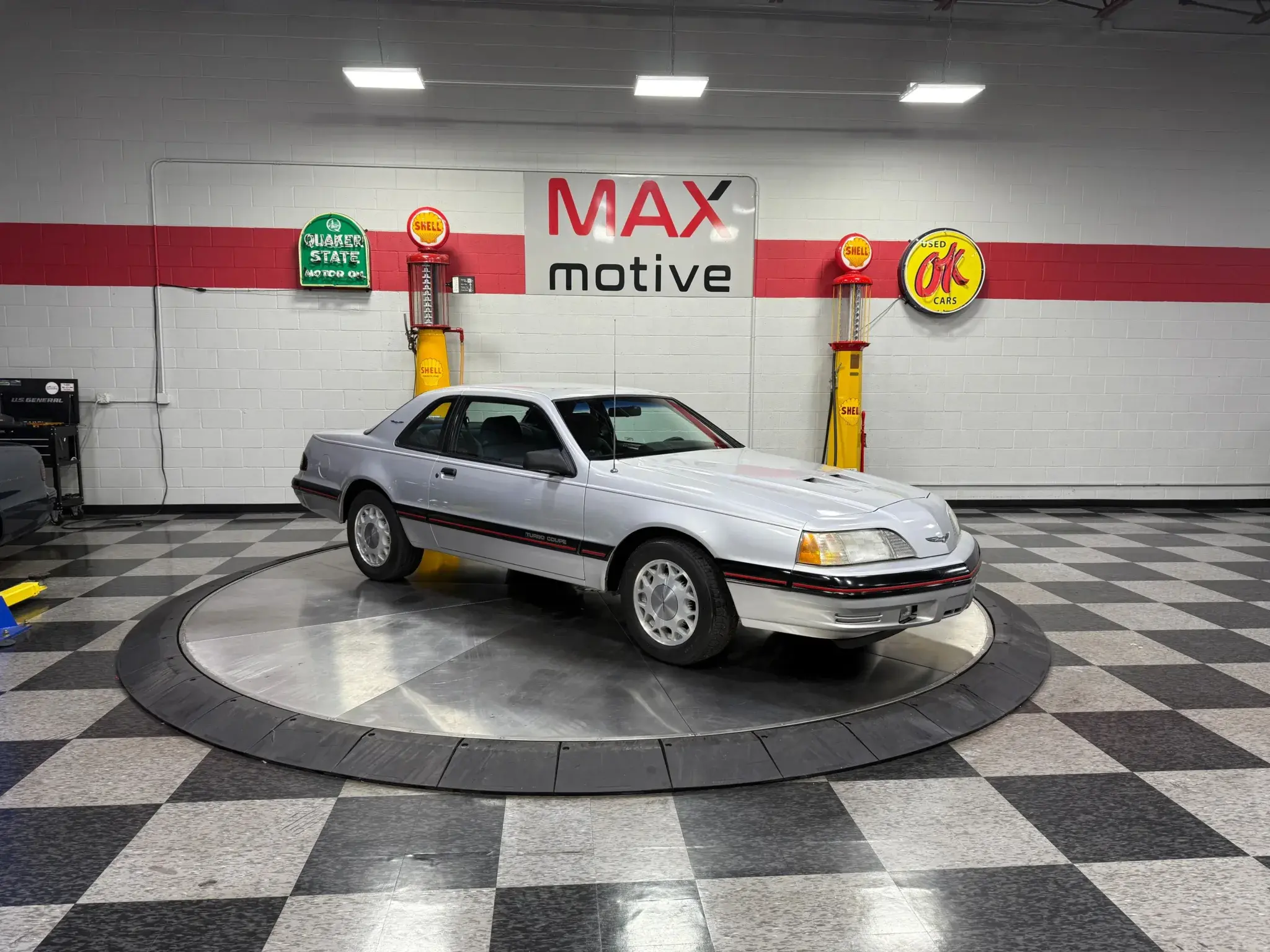 1988 Ford Thunderbird undefined photo 3