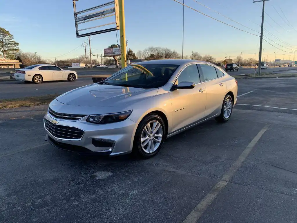 2018 Chevrolet Malibu 1LT's photo