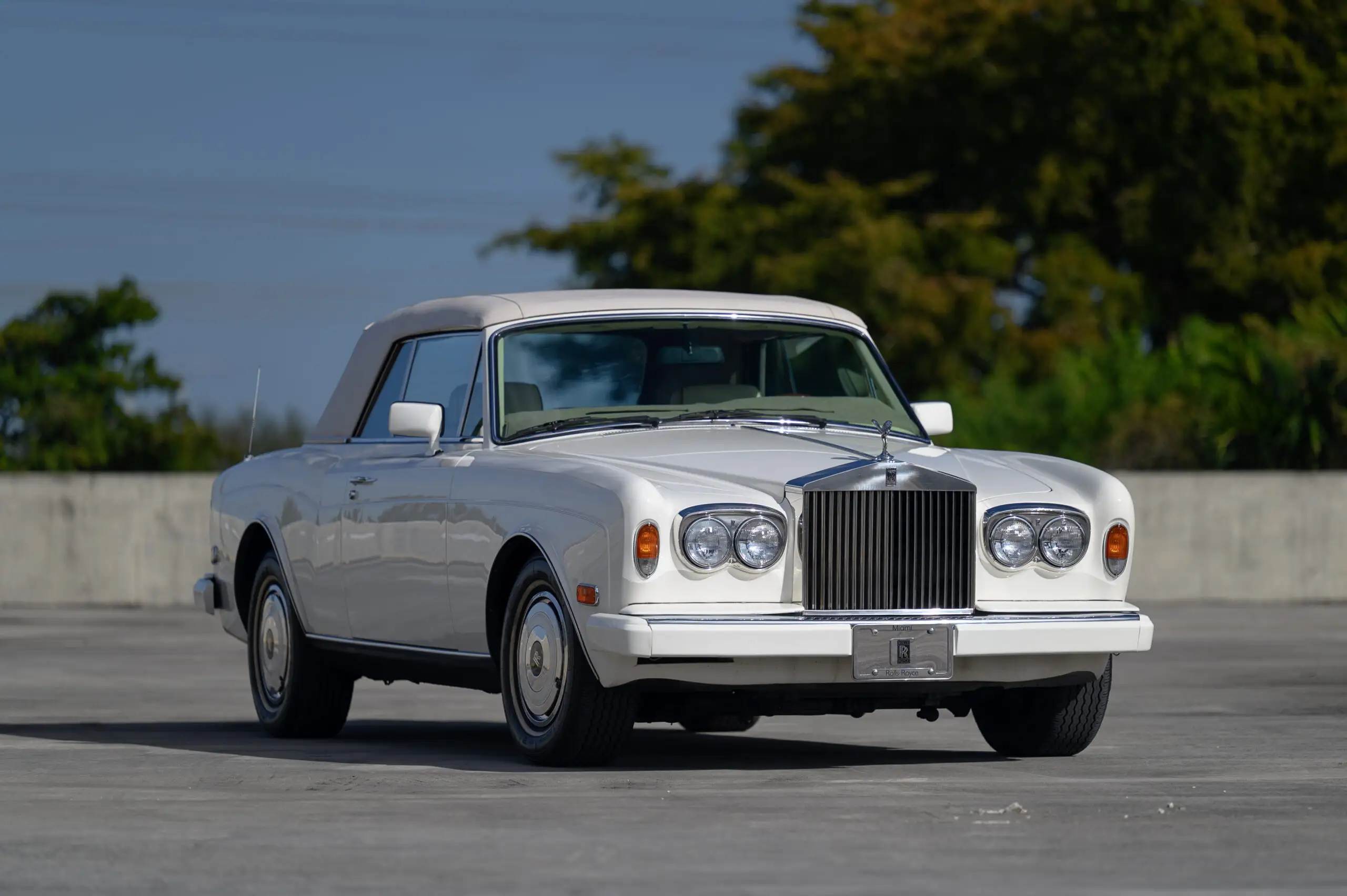 1989 Rolls-Royce Corniche undefined photo 1