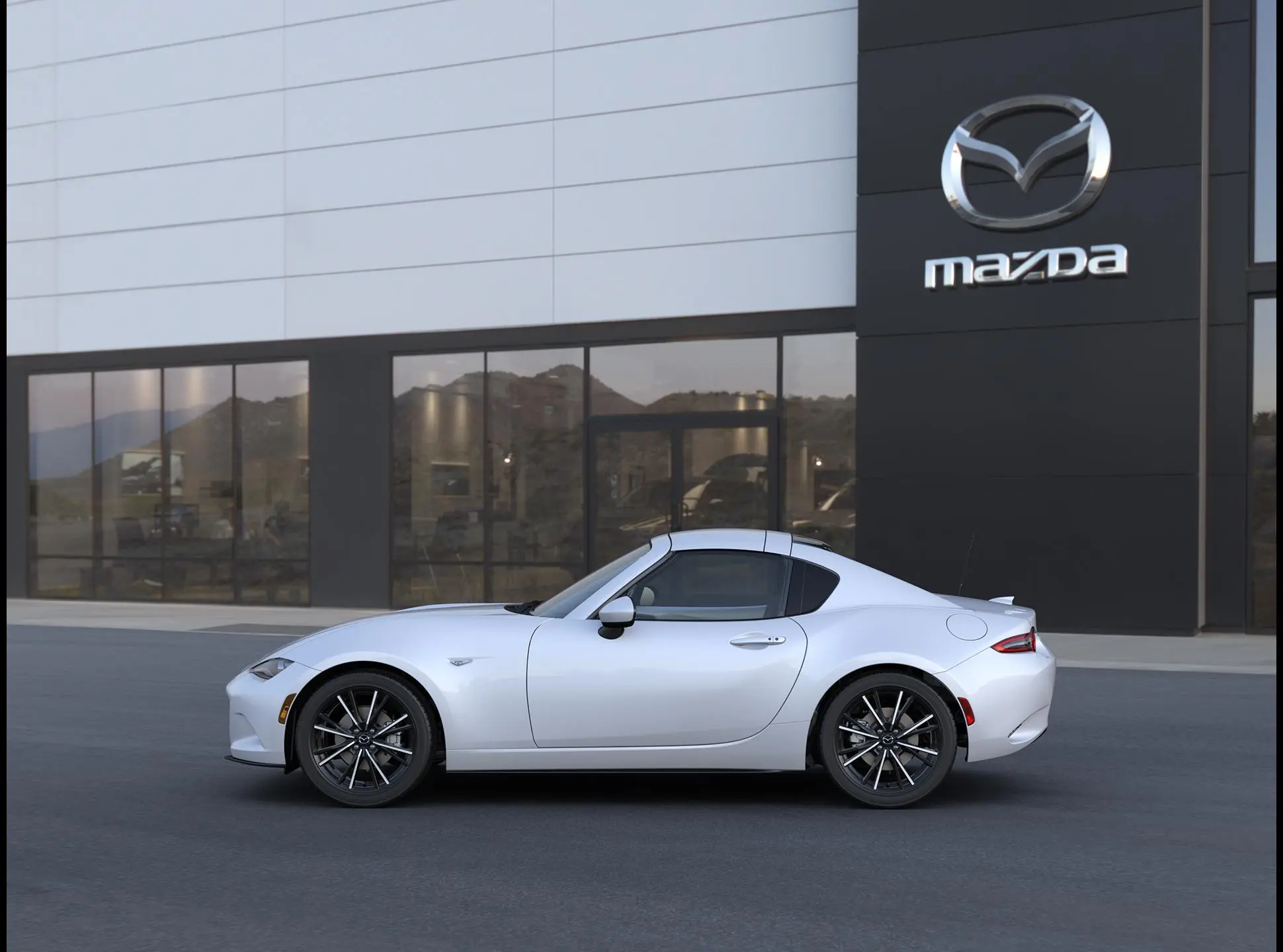 2026 Mazda MX-5 Miata undefined photo 3