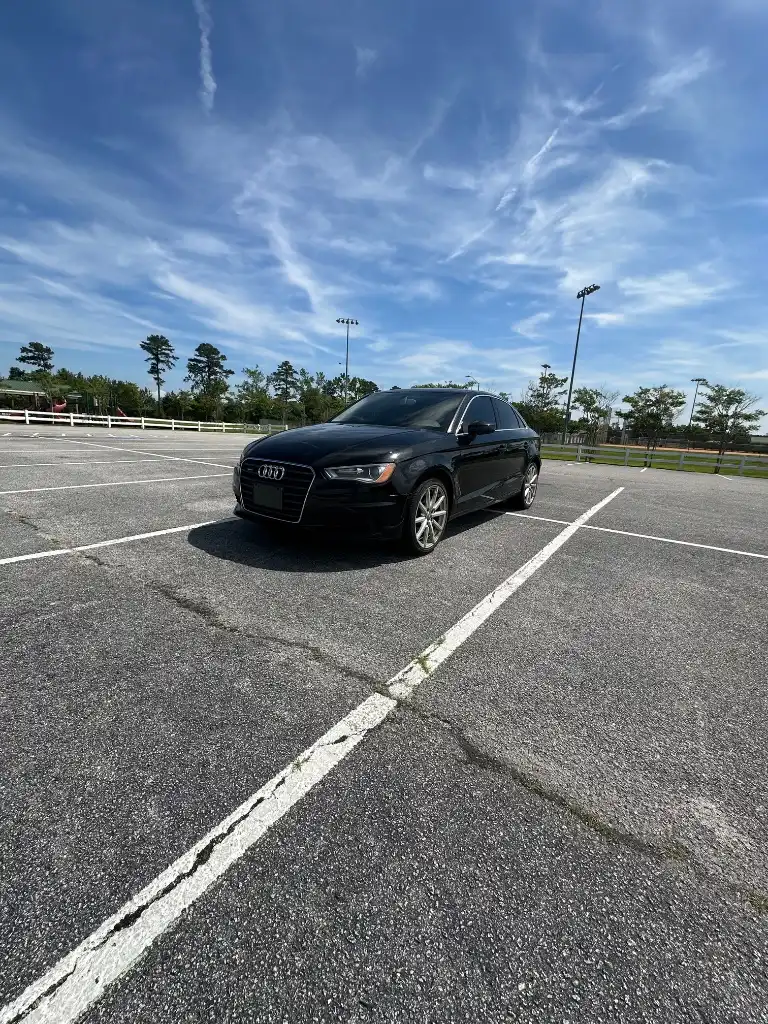 2015 Audi A3 2.0T quattro S tronic Premium Plus's photo