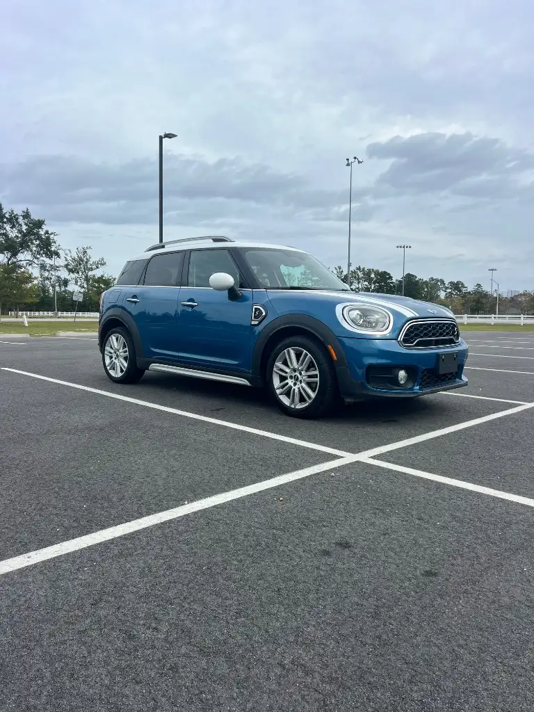 2018 MINI Countryman Cooper S's photo