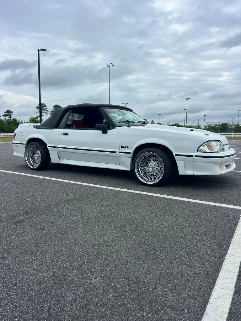 1993 Ford Mustang's photo