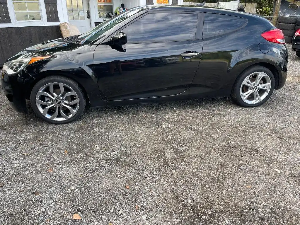 2015 Hyundai Veloster 1.6 RE:FLEX EcoShift DCT's photo