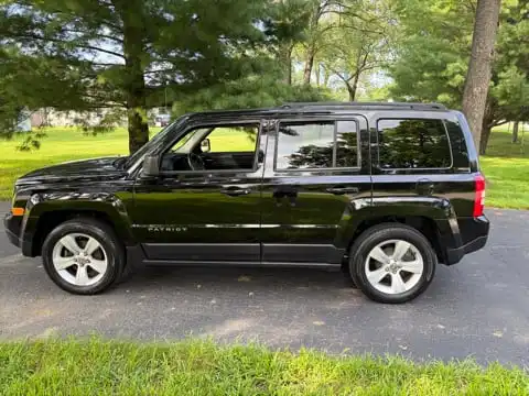 2016 Jeep Patriot Latitude's photo