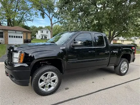 2012 GMC Sierra SLT 4WD Extended Cab LWB photo 4