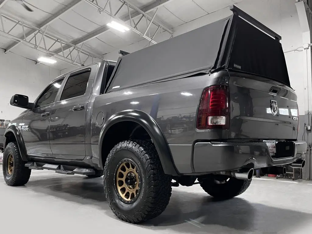 2017 RAM 1500 Sport Crew Cab 4x4 5'7" Box photo 5