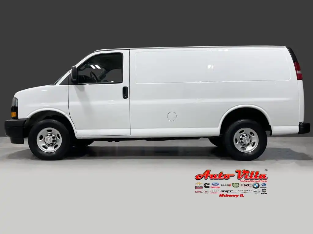 2019 Chevrolet Express Work Van HD 2500's photo
