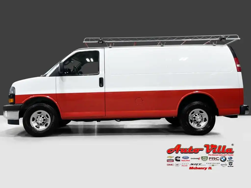2018 Chevrolet Express 3500 Work Van HD's photo