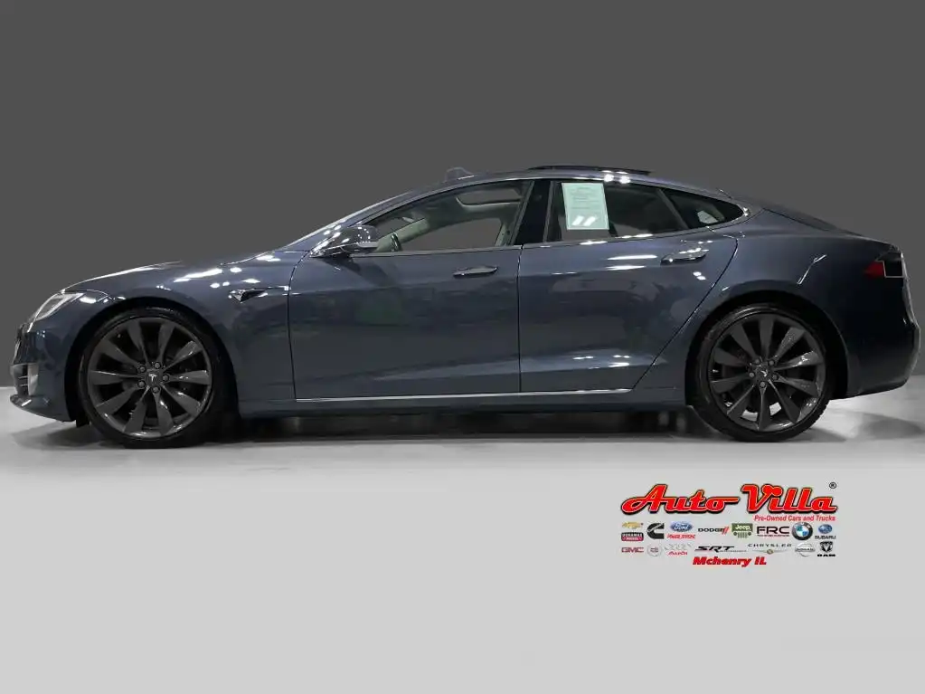 2016 Tesla Model S's photo