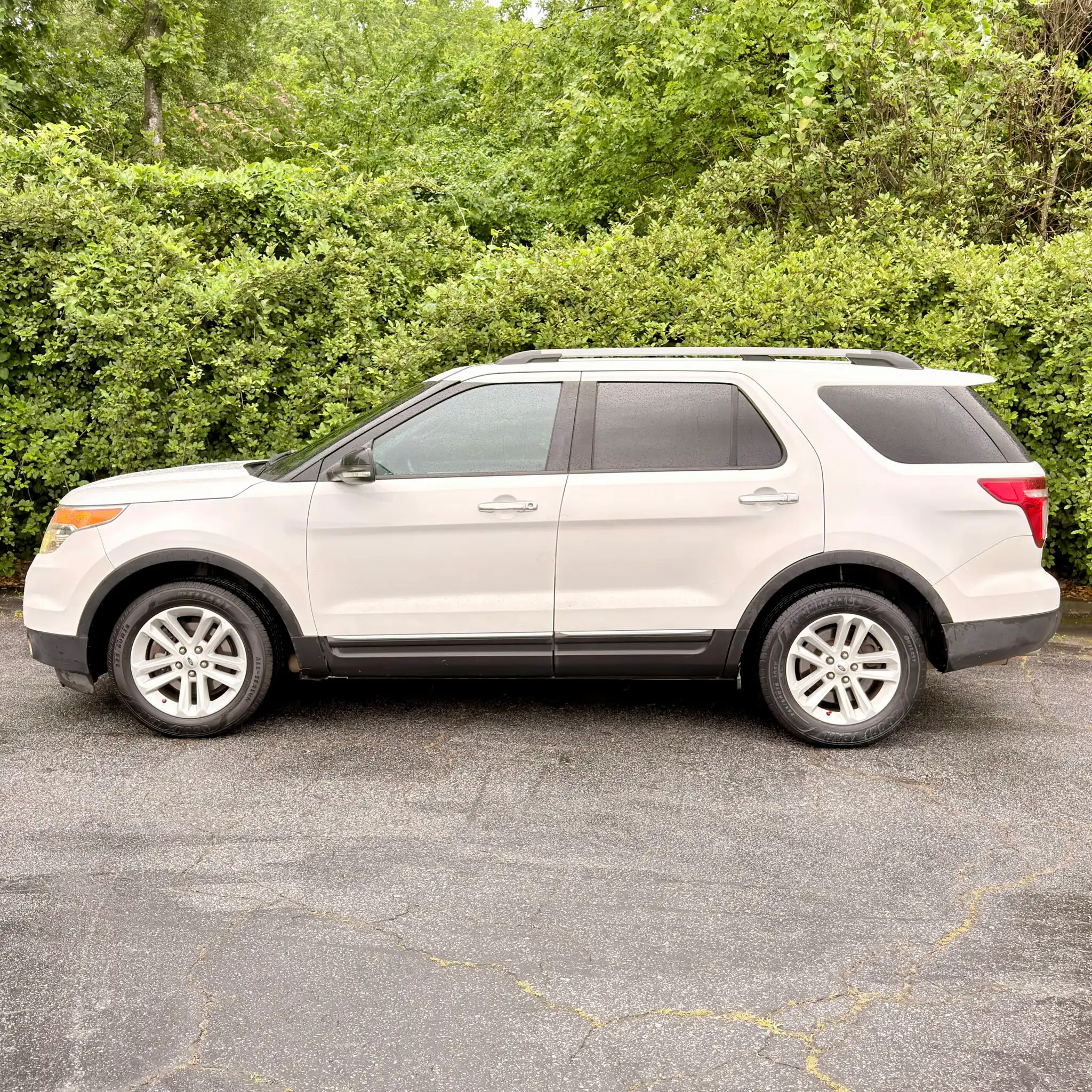 2014 Ford Explorer XLT's photo